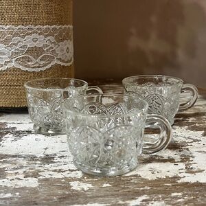 Set Of 3 Vintage L. E. Smith Glass Company Daisy and Buttons Punch Cups